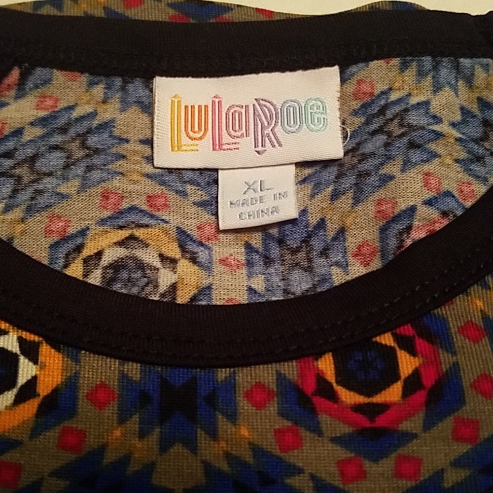 Lularoe Randy top - Picture 2 of 5